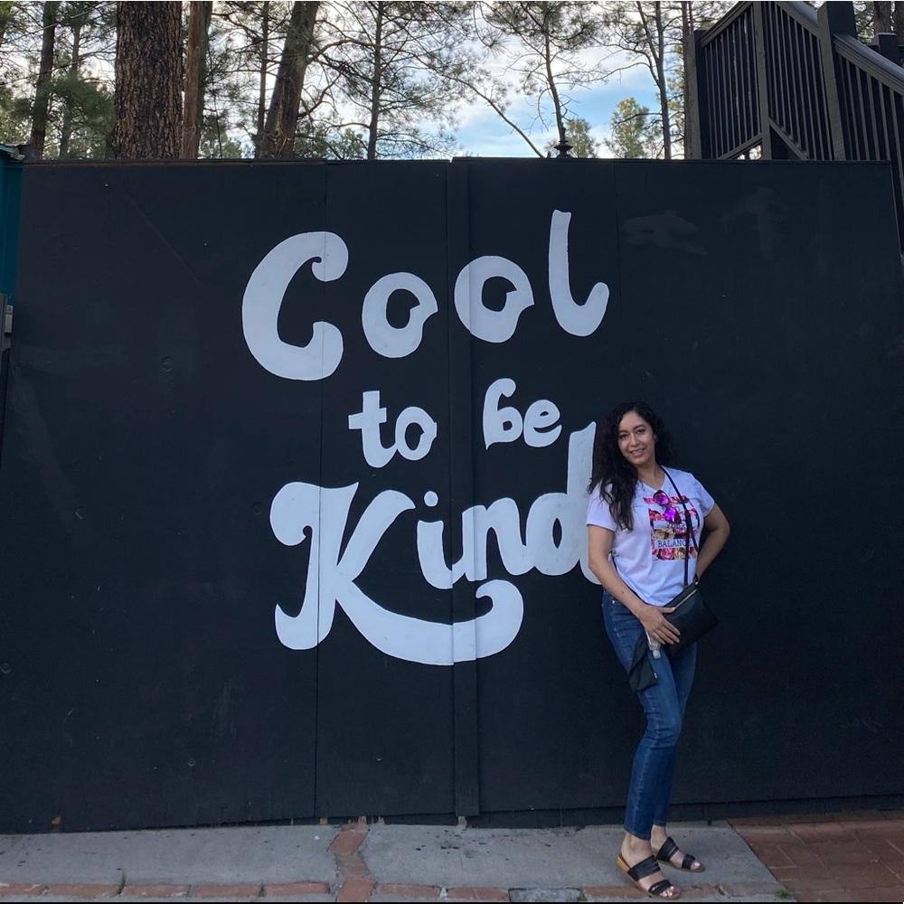 Meet your Posher, Lili